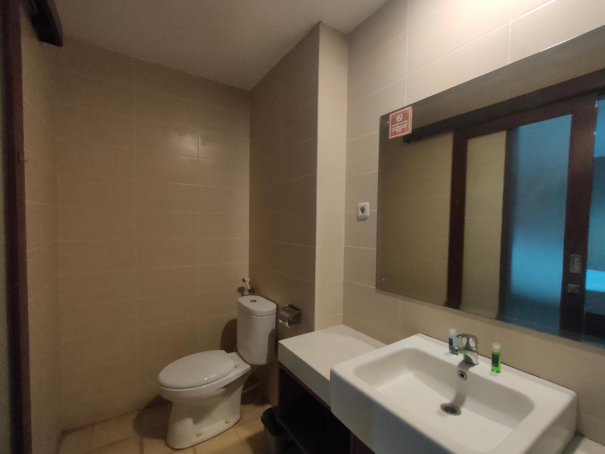 Votel Viure Hotel Jogjakarta Maguwo Eksteriør bilde