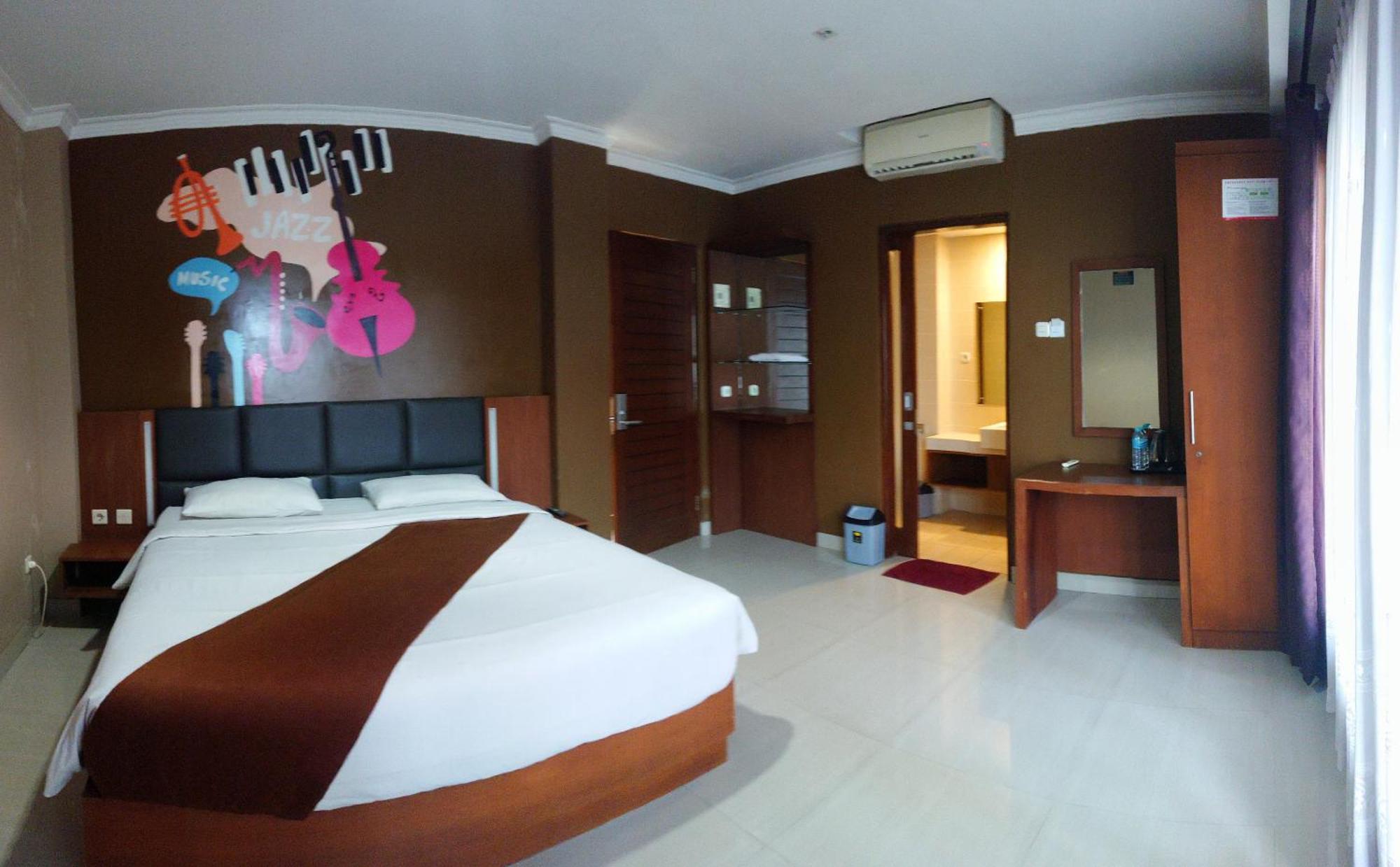 Votel Viure Hotel Jogjakarta Maguwo Eksteriør bilde